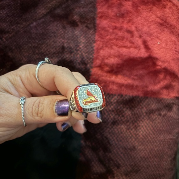 ST.Louis Cardinals MLB Championship Ring - Picture 1 of 3